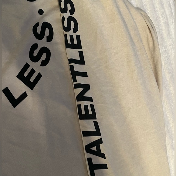 TALENTLESS long sleeve tee - Circle logo - Picture 5 of 5